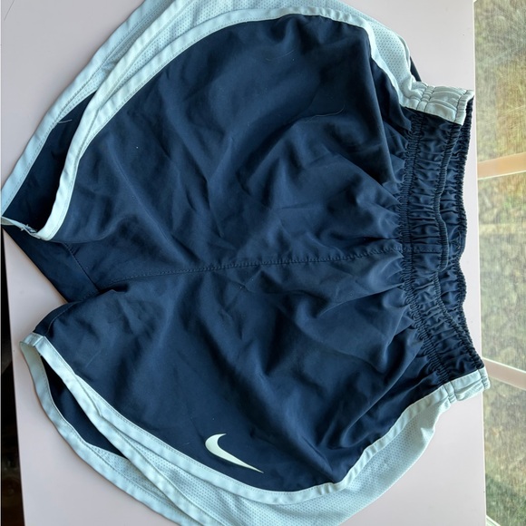 Nike Green and Navy Women's Athletic Shorts bundle - Picture 2 of 5